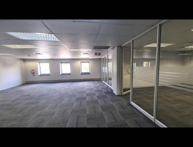 BUSINESS PROPERTY TO RENT IN MENLYN